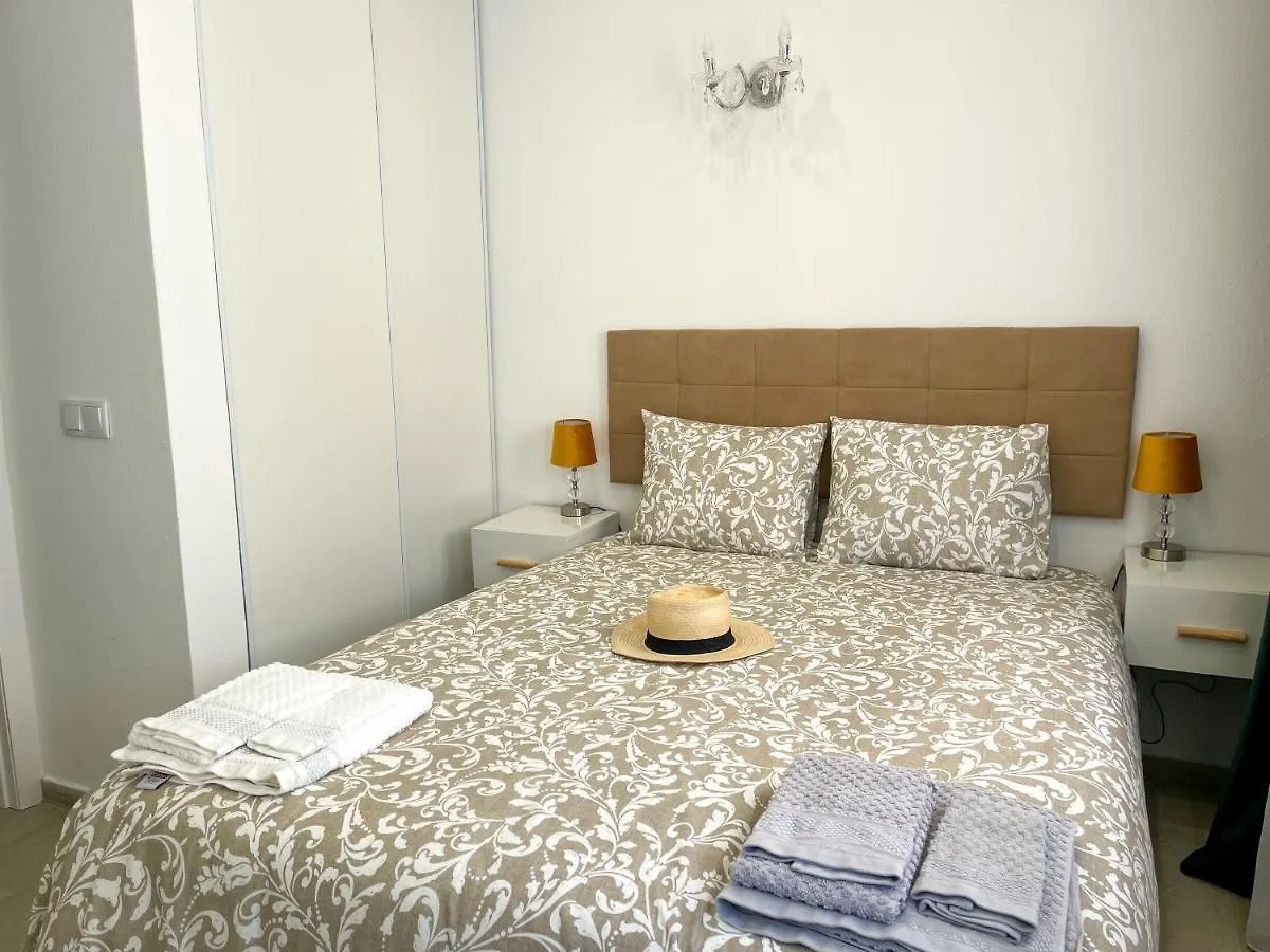 Our Charming House Daire Portimão